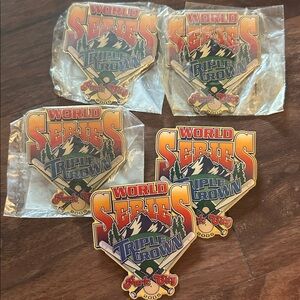 Vintage‎ World Series Triple Crown Park City 2005 Lapel/Hat Pin Souvenir
